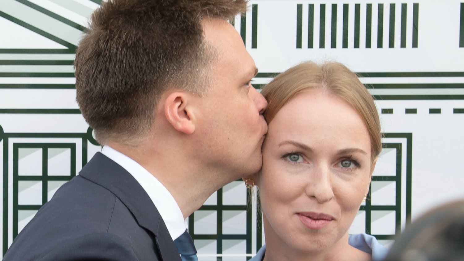Szymon Hołownia dodał zdjęcie z żoną. "Nowy prezydent i pierwsza dama"