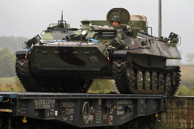 Rosja pogwałciła porozumienie zawarte w Mińsku a niedługo potem poinformowała o odstąpieniu od traktatu uznawanego za jeden z najważniejszych gwarantów bezpieczeństwa w Europie.