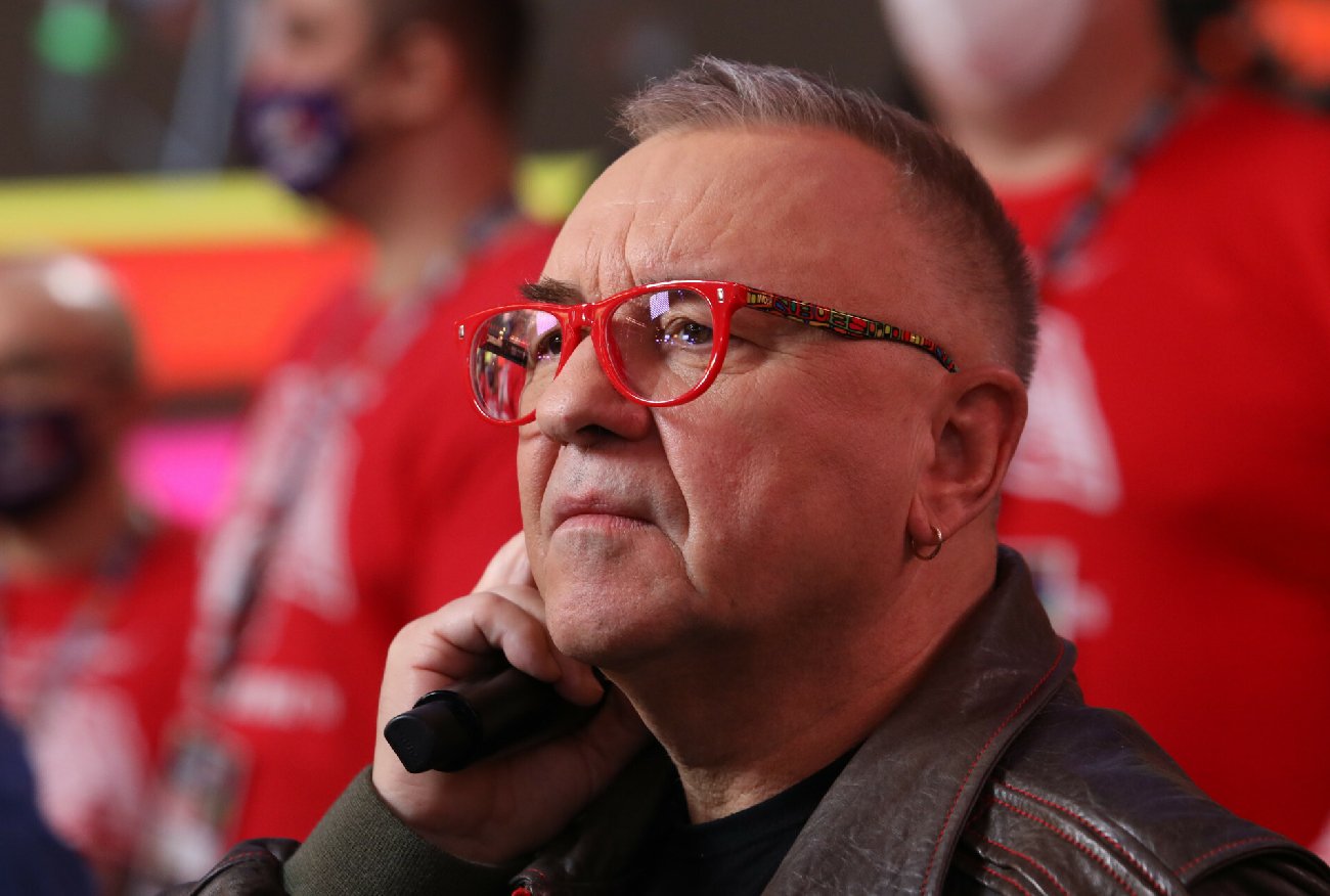 Jurek Owsiak miał wypadek? Nowa metoda oszustów z okazji finału WOŚP