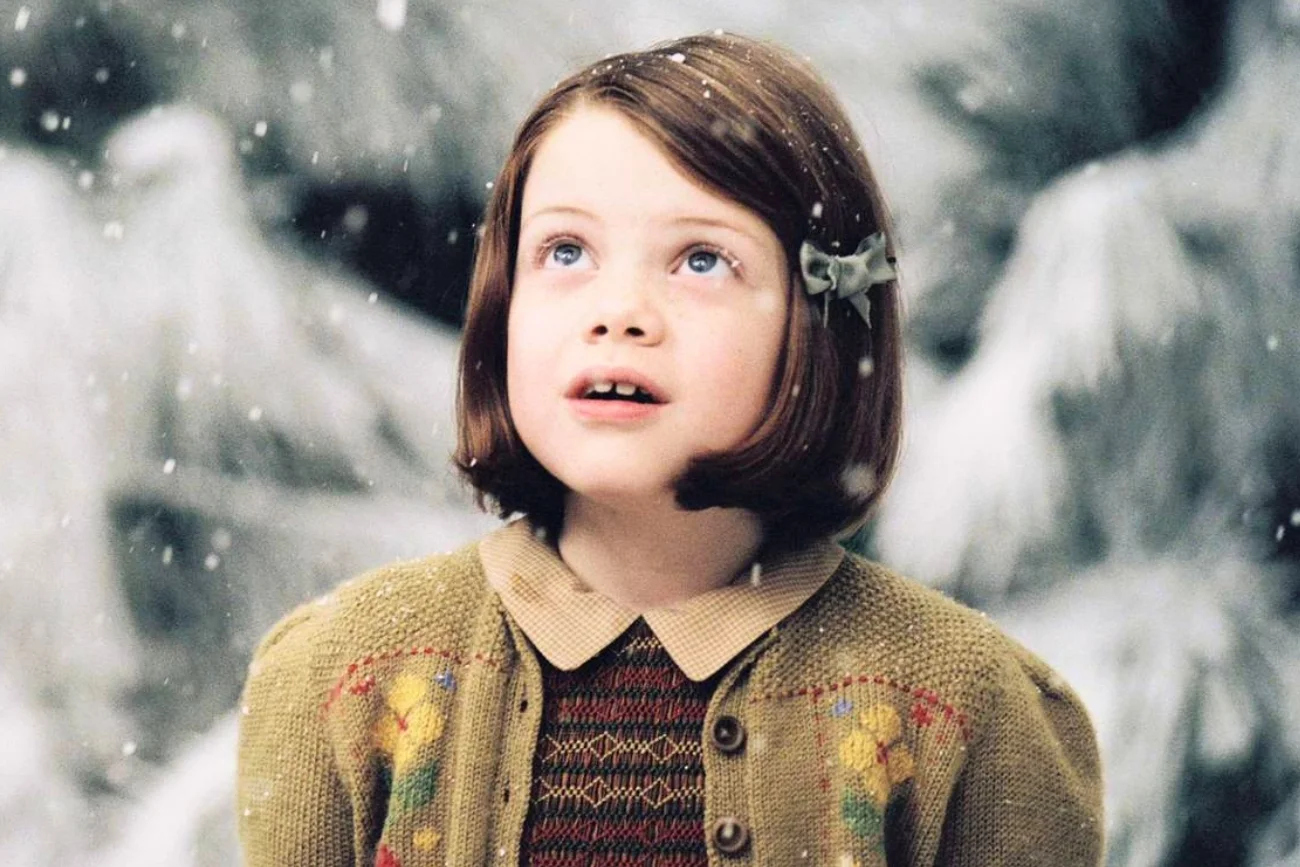 Pierwsze zdjęcia z "Opowieści z Narnii" Grety Gerwig. Będzie hit na Netflix? Są pierwsze zdjęcia z planu "Opowieści z Narnii" Netfliksa. Mają klimat