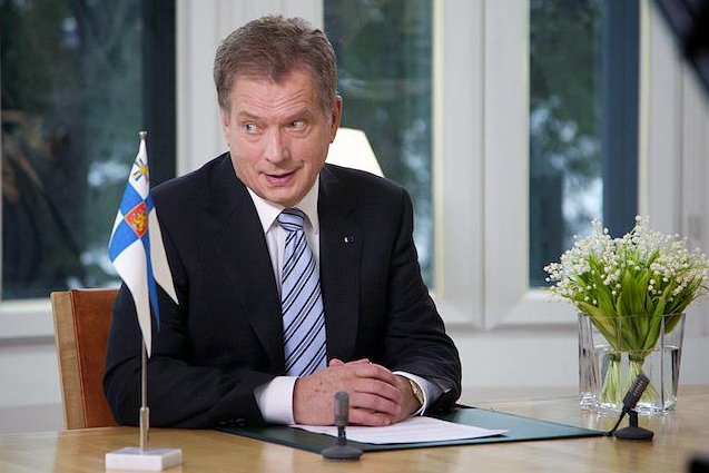 Na zdjęciu prezydent Finlandii Sauli Niinisto, który chce zmniejszyć swoją pensję ze 160 tysięcy euro rocznie do 125 tys.