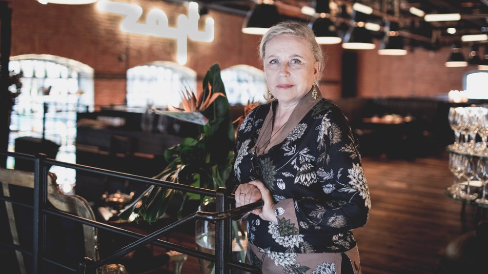 Krystyna Janda w restauracji Zoni w Centrum Praskim Koneser