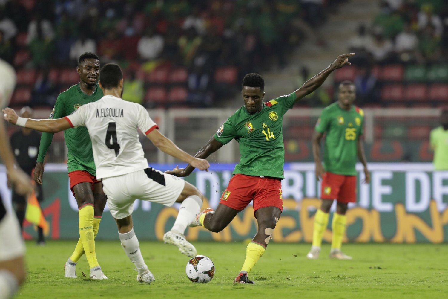 Egipt ograł po karnych Kamerun i jest w finale Pucharu Narodów Afryki