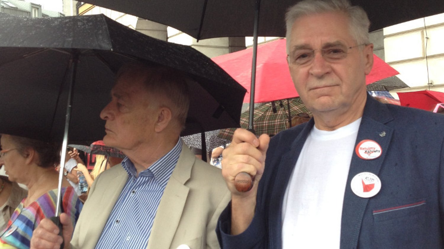 Prof. Janusz Rachoń, były rektor Politechniki Gdańskiej, jest stryjem Michała Rachonia, dziennikarza TVP.