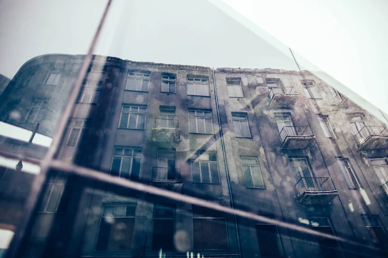 Urbex w Warszawie. Kamienica Lejba Osmosa