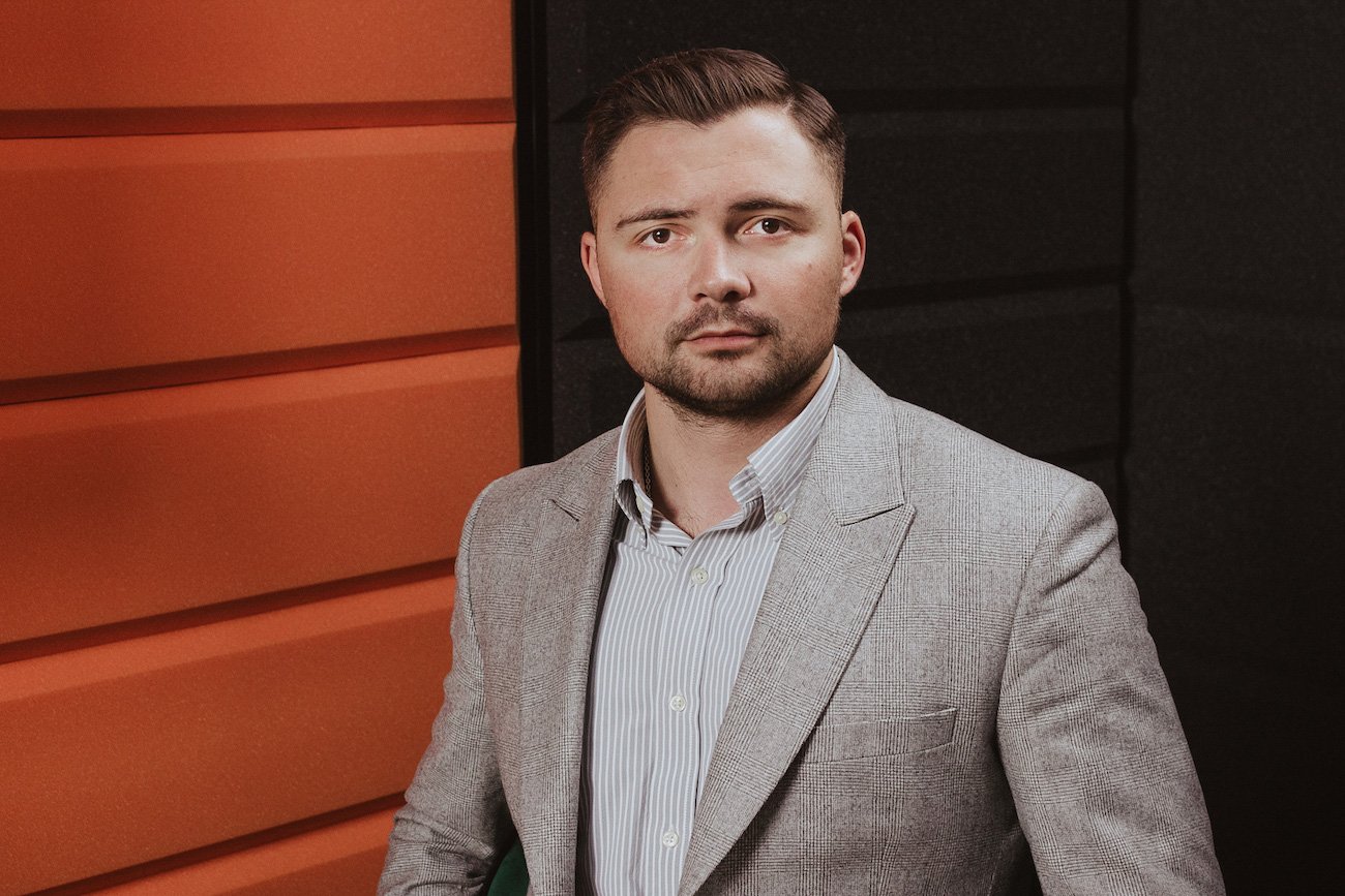 Vlad Semeryński, ukraiński prawnik i przedsiębiorca mieszkający w Warszawie.