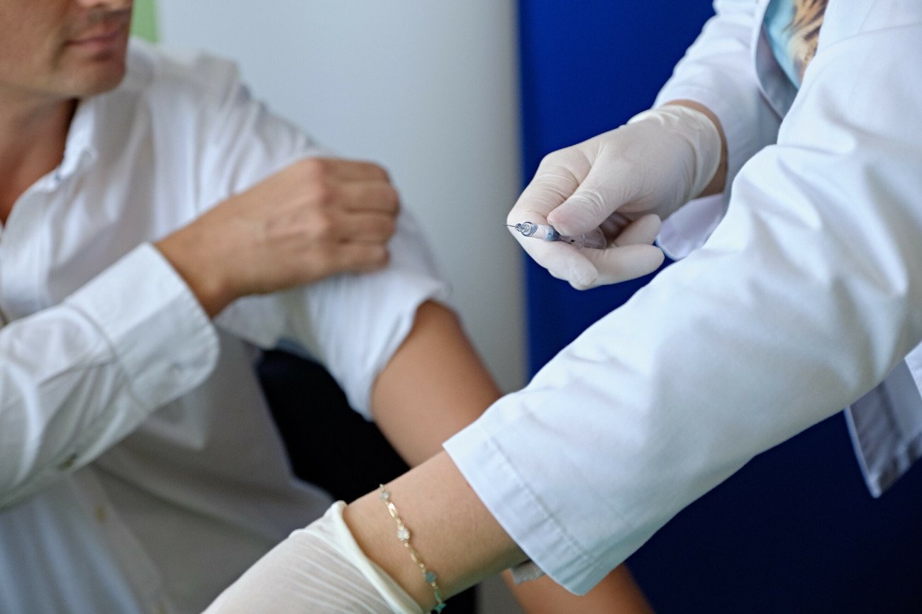 Nie jest jeszcze za późno, aby zaszczepić się przeciw grypie w tym sezonie.