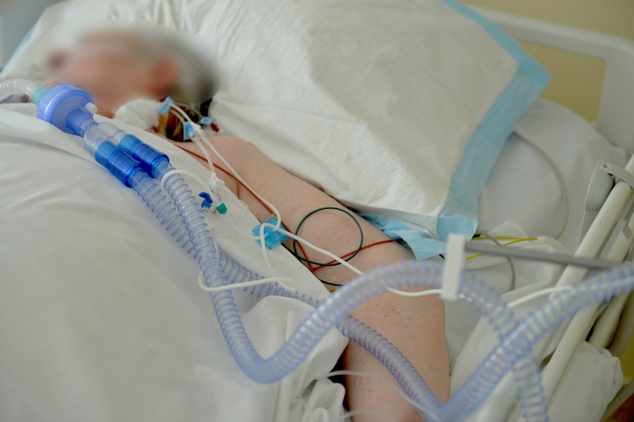 Ministerstwo Zdrowia opublikowało nowy raport o epidemii COVID–19 w Polsce.