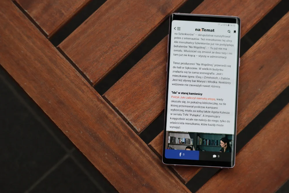 Przeglądanie sieci na Note 9 to przyjemność.
