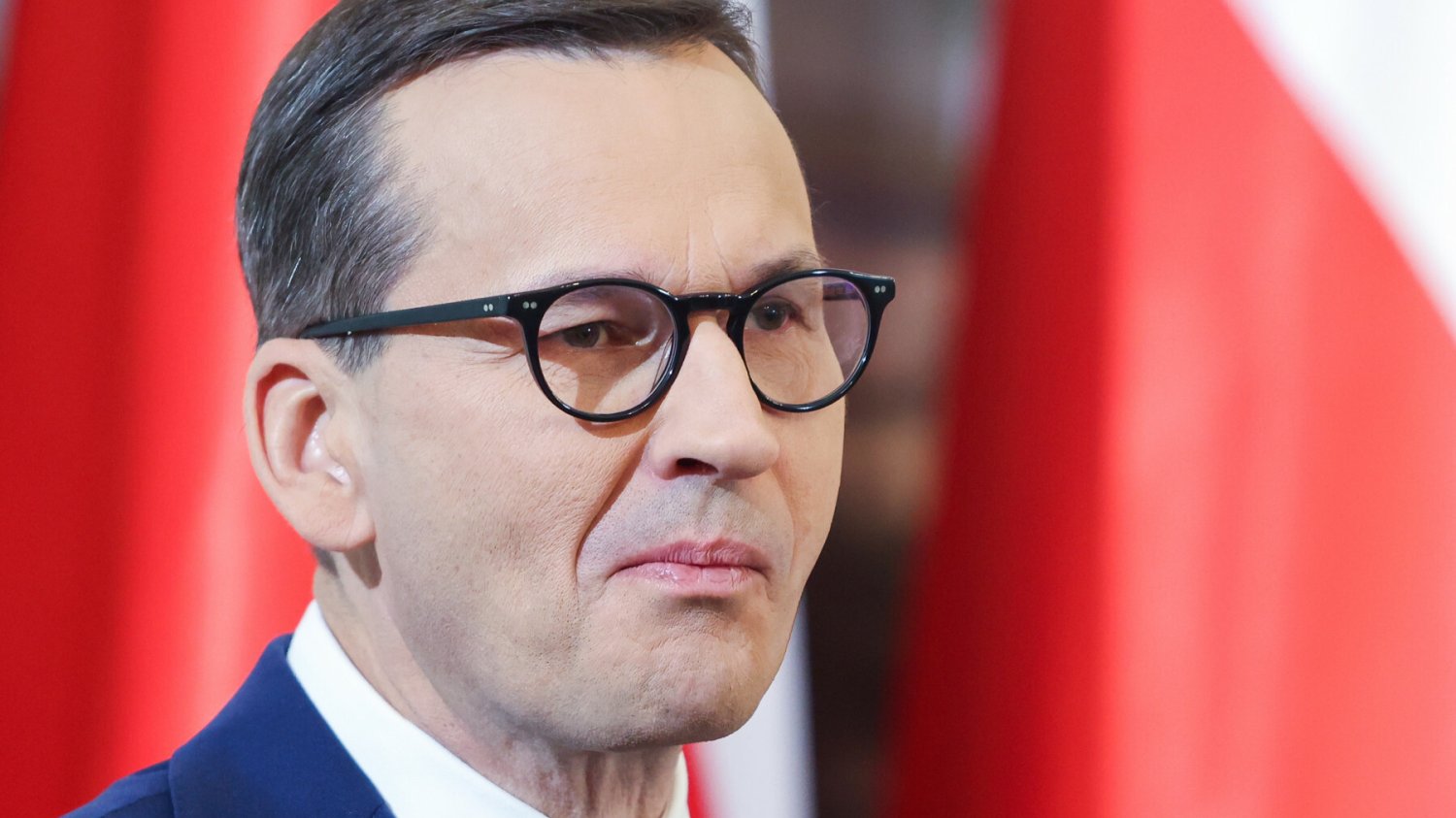 Polacy źle oceniają działania premiera.