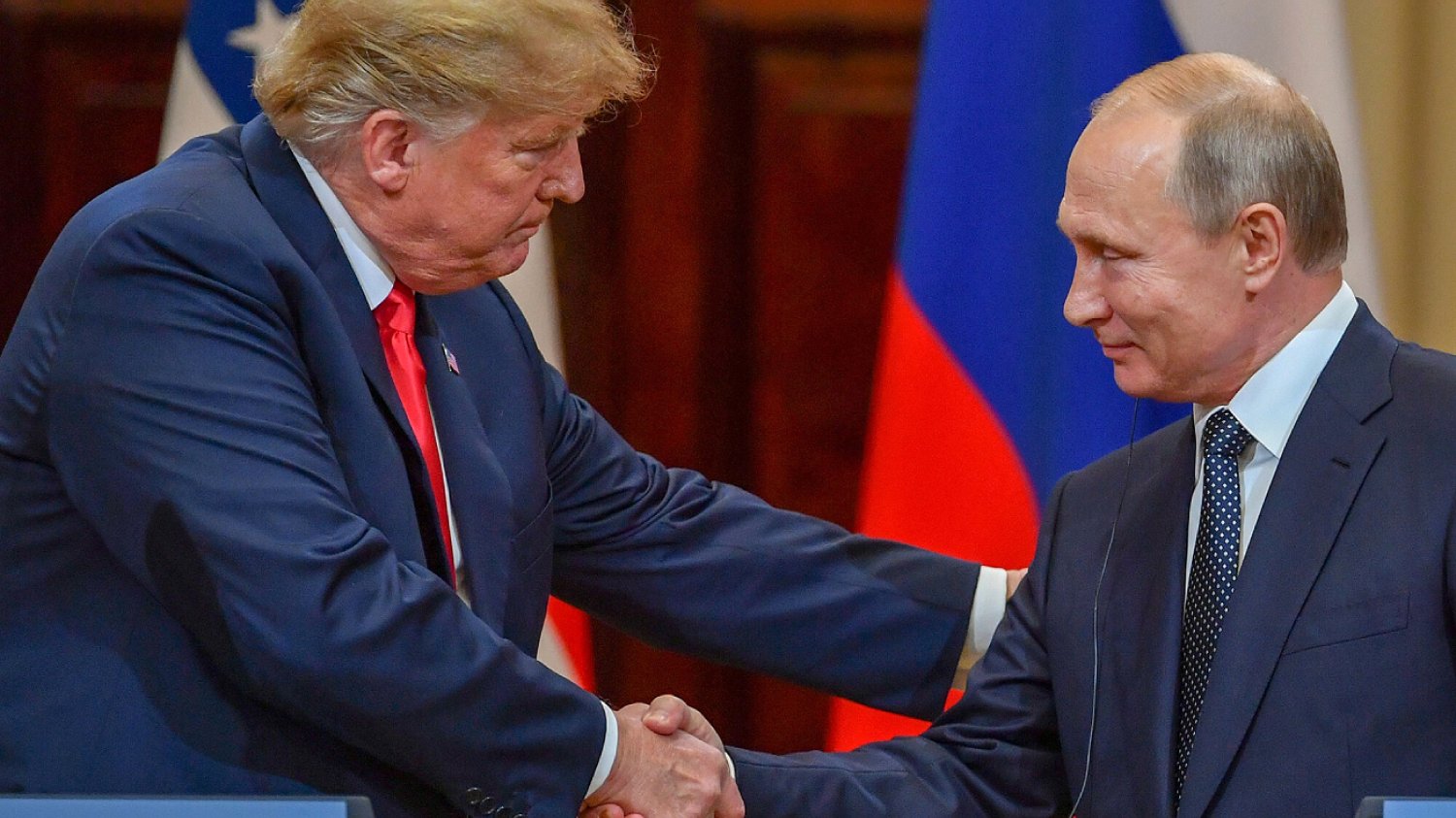 John Bolton: Gdyby rządził Donald Trump, Rosjanie byliby w Kijowie. Były republikański prezydent USA Donald Trump i prezydent Rosji Władimir Putin.