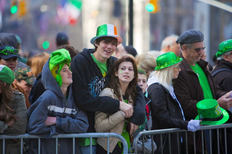 Z Irlandii uciekają młodzi Irlandczycy.