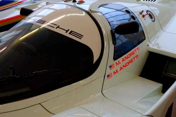 Porsche GT1