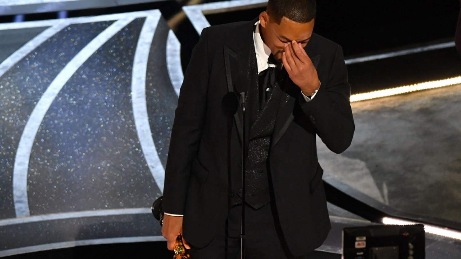 Will Smith uderzył Chrisa Rocka podczas gali rozdania Oscarów. Nikt go nie potępił