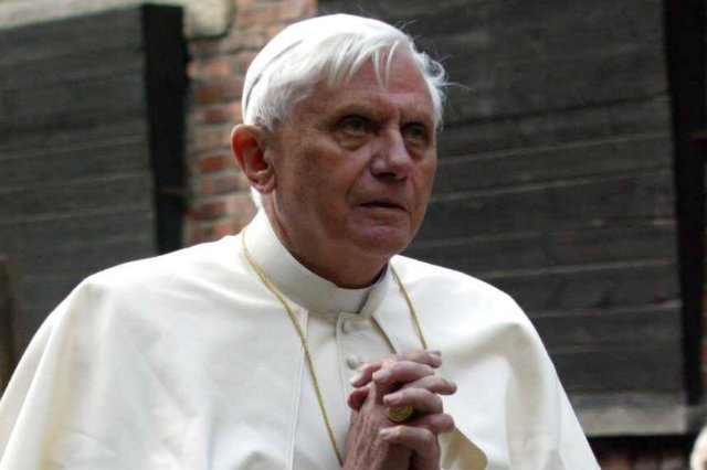 Benedykt XVI opublikował poruszający list we włoskim dzienniku "Corriere della Sera".