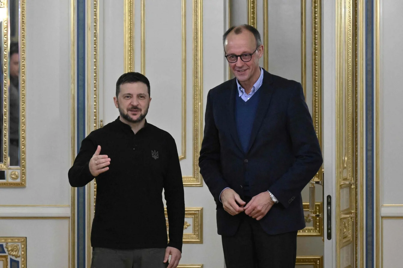Przyszły kanclerz Niemiec reaguje na kłótnię w USA. Zapewnienie dla Ukrainy
