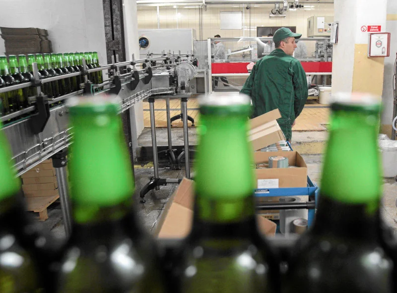 Rzeczywisty koszt surowców do produkcji piwka wynosi około 20 groszy.