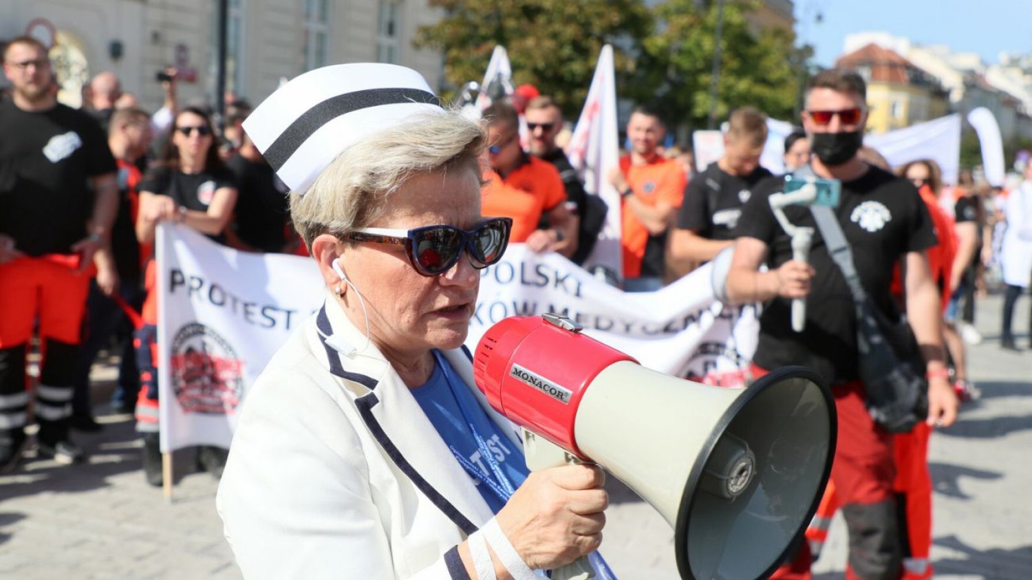 Iwona Borchulska zdradza, ile zarabiają pielęgniarki.