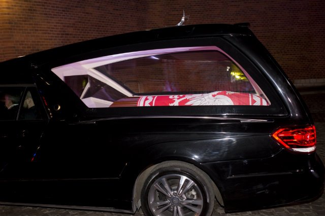 Potwórna ekshumacja Lecha i Marii Kaczyńskich w listopadzie 2016 r.