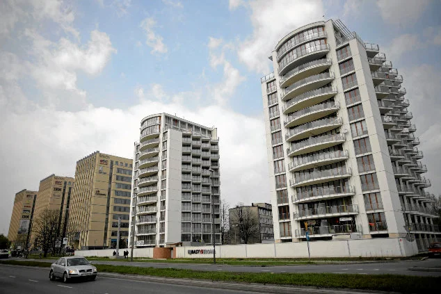 Nawet 20 procent można było oszczędzić kupując w marcu używane mieszkanie.