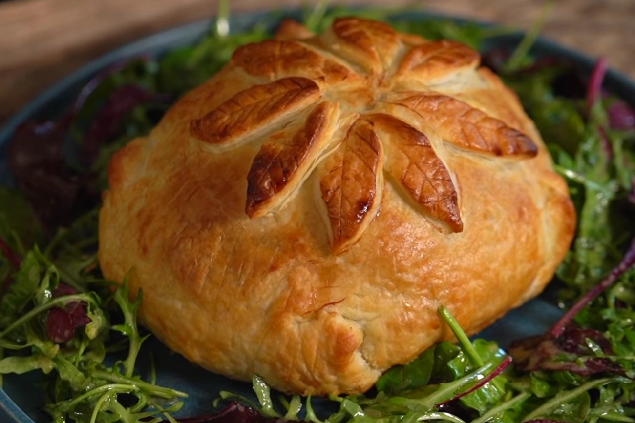 Przepis na camembert w cieście.