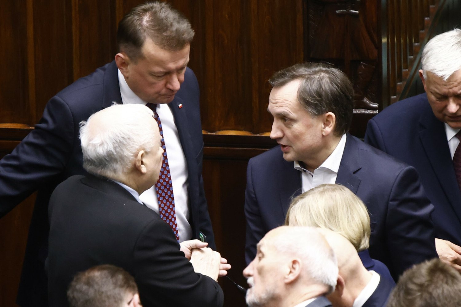 Połączenie PiS i partii Ziobry. Nie wszyscy chcą przejść do Kaczyńskiego.