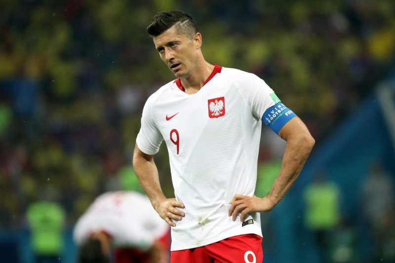 Robert Lewandowski marzył o transferze do Madrytu, ale chyba zostanie w Monachium.