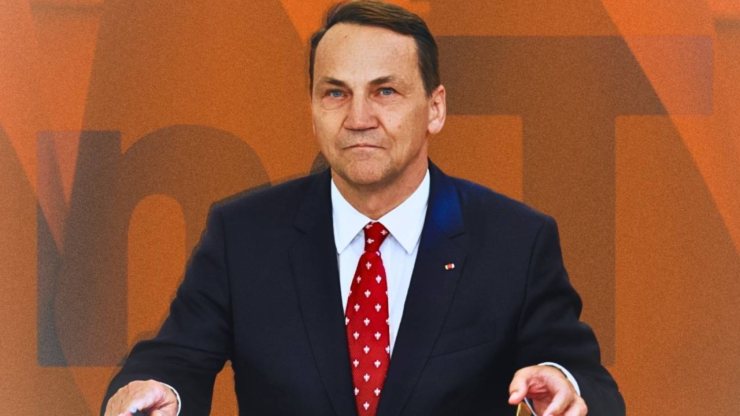 Sonda naTemat.pl: Czy Sikorski powinien zostać premierem? Radosław Sikorski w sondzie naTemat.pl