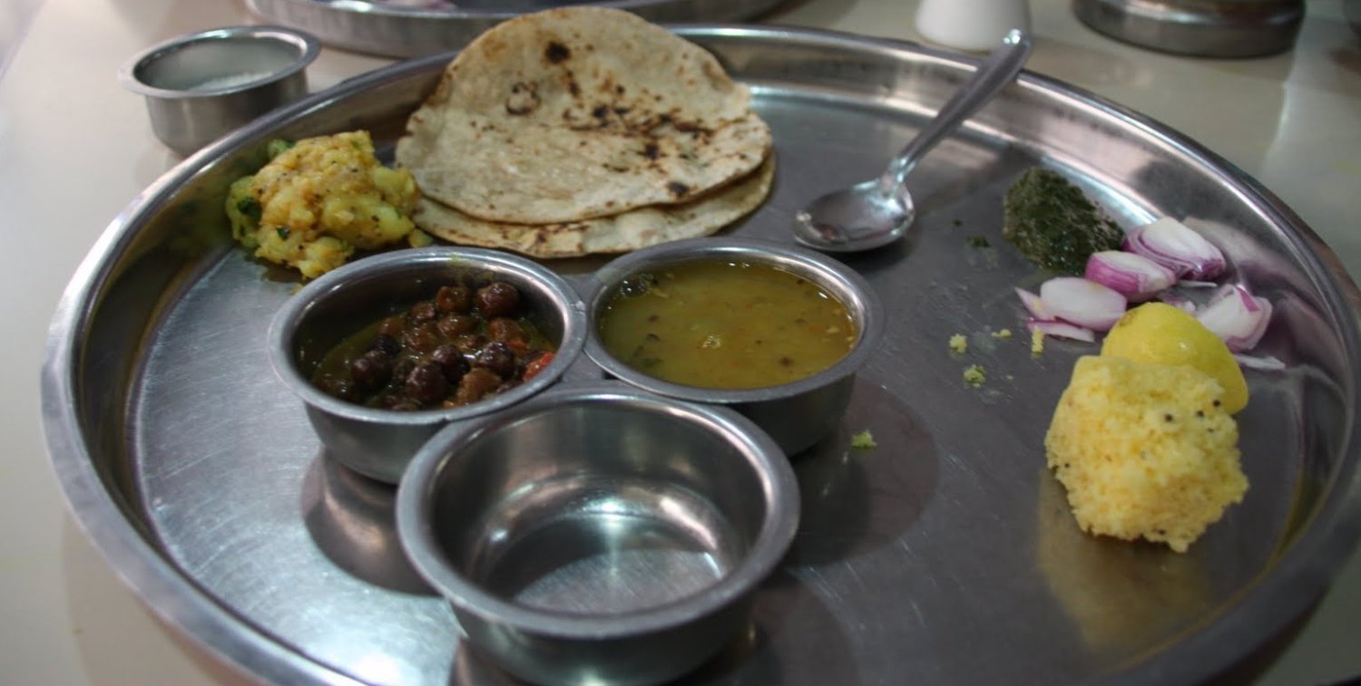 Thali, tradycyjne danie indyjskie, Indie