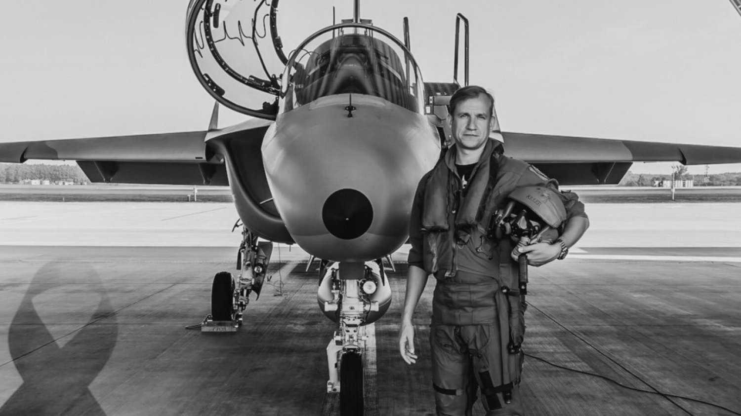 Robert Jeł nie żyje. Ujawniono, że to on siedział za starami M-346 Bielik.
