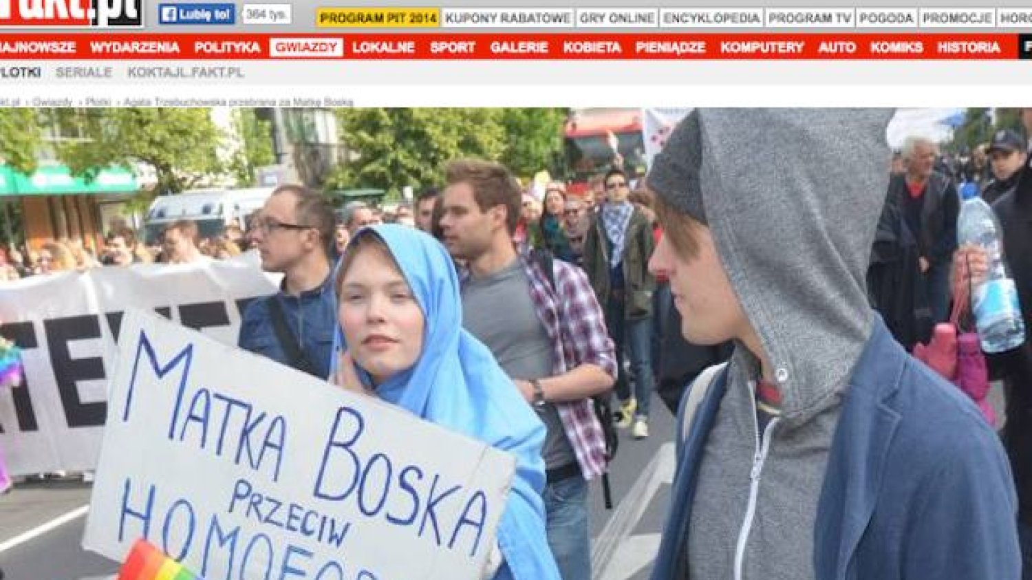 Agata Trzebuchowska na paradzie równości w 2012 roku była przebrana za Matkę Boską. To niepodoba się dzienikarzom Fronda.pl