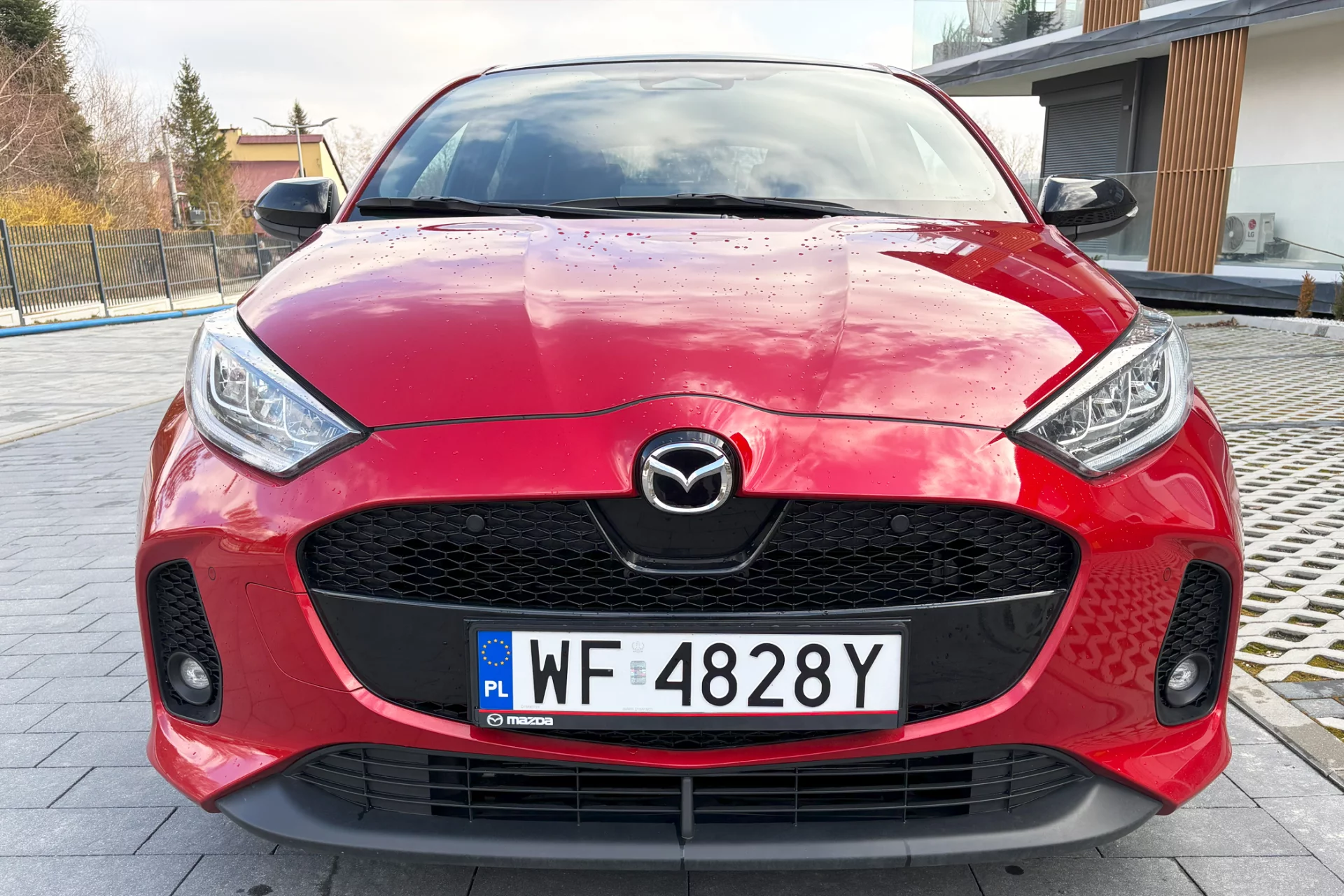 Mazda 2 Hybrid HOMURA PLUS Mazda 2 Hybrid HOMURA PLUS