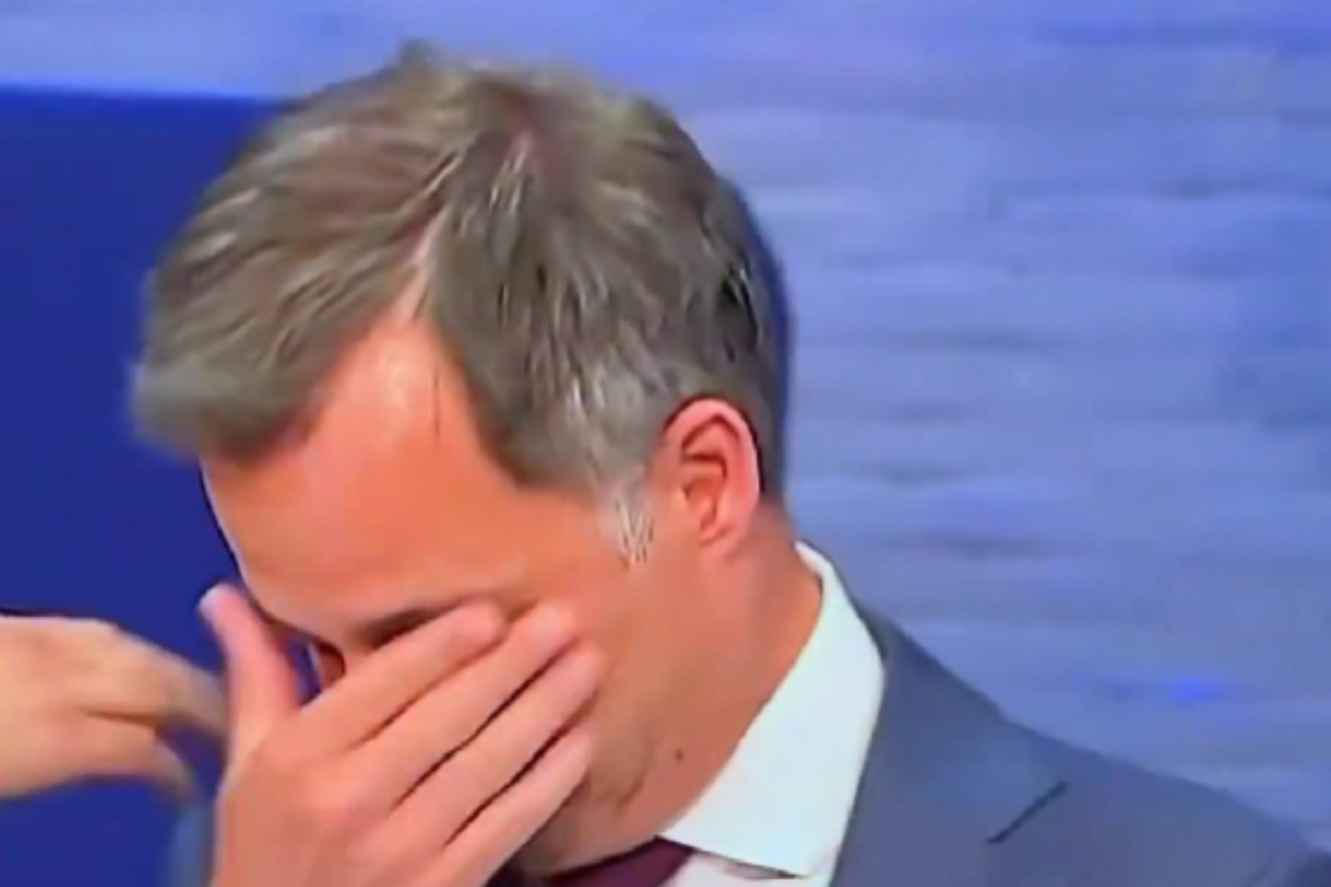 Premier Belgii rozpłakał się. W tle wynik wyborów do PE.