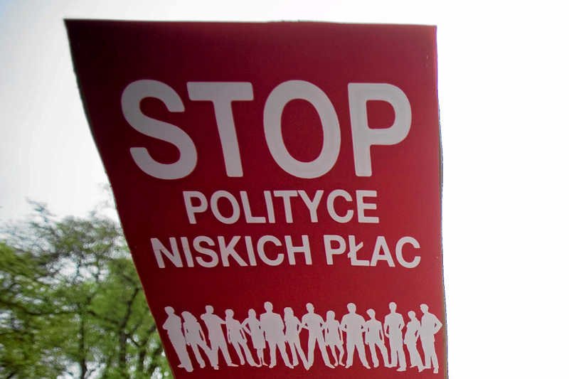 Związki zawodowe chcą jawnych płac w firmach. W firmach wisiałyby listy: kto ile zarabia.