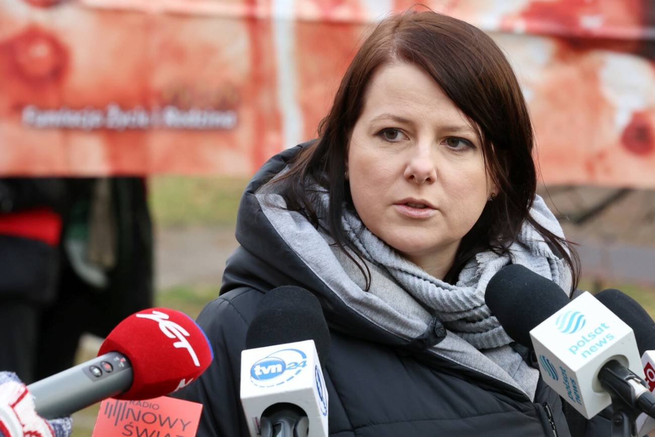 Kaja Godek staje w obronie księdza. Porównał strajk kobiet do faszyzmu