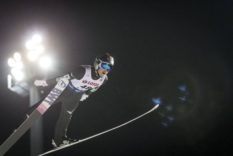 Ryoyu Kobayashi zakażony koronawirusem. Ciężko przechodzi COVID-19.