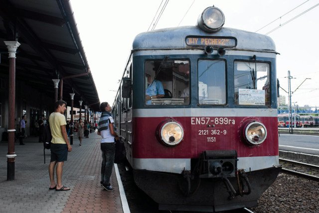Pociąg zmierzający na ubiegłoroczny Przystanek Woodstock