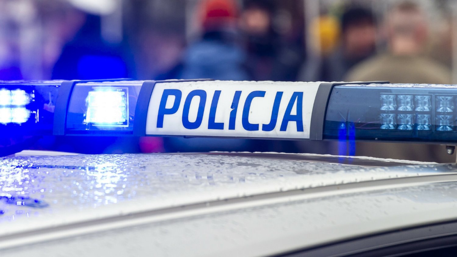 Karambol na S74 pod Kielcami policja radiowóz ilustracja