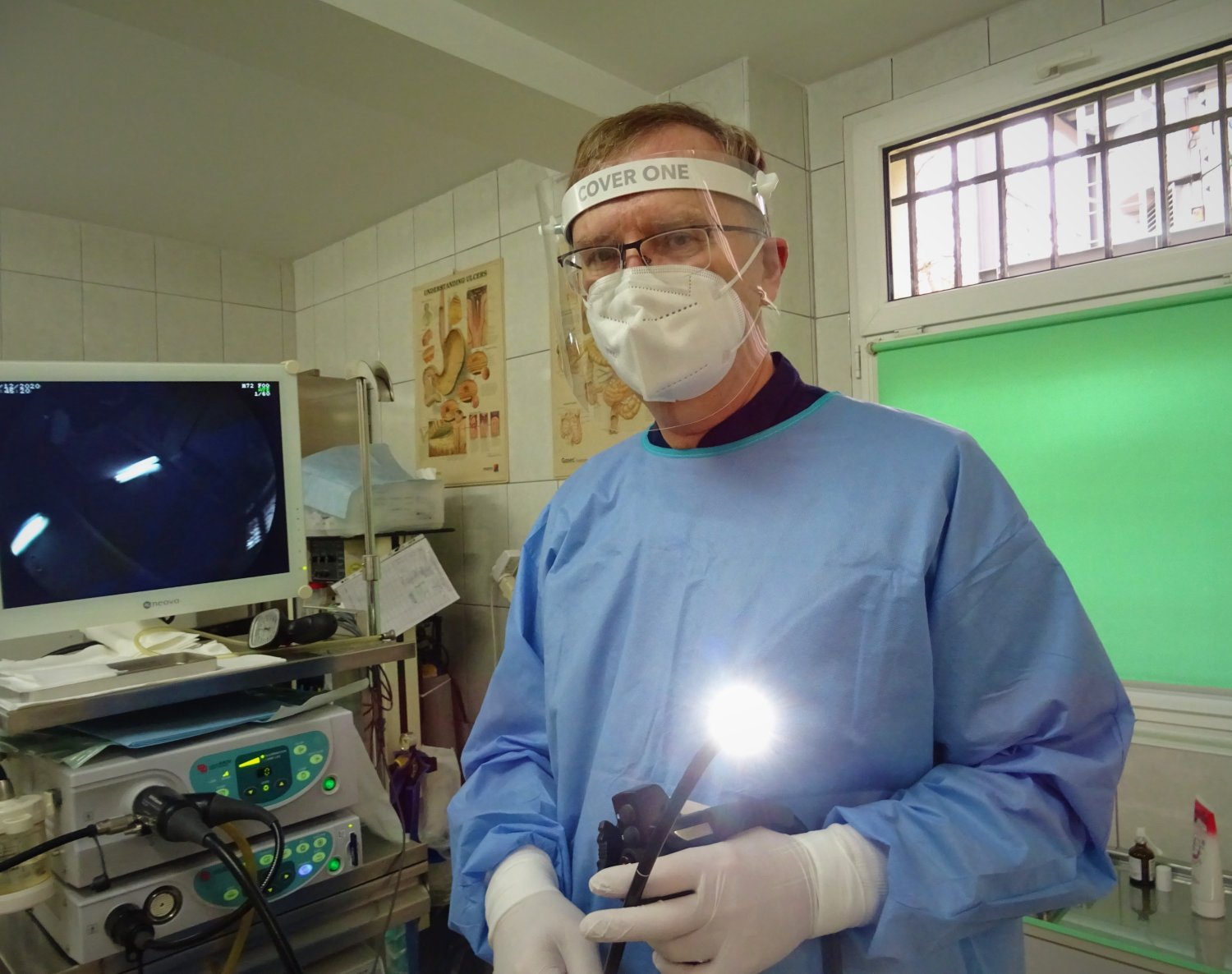 Uważnie przeżuwajmy pokarmy, połknięcie w całości spowoduje poważne zdrowotne konsekwencje – apelują lekarze.