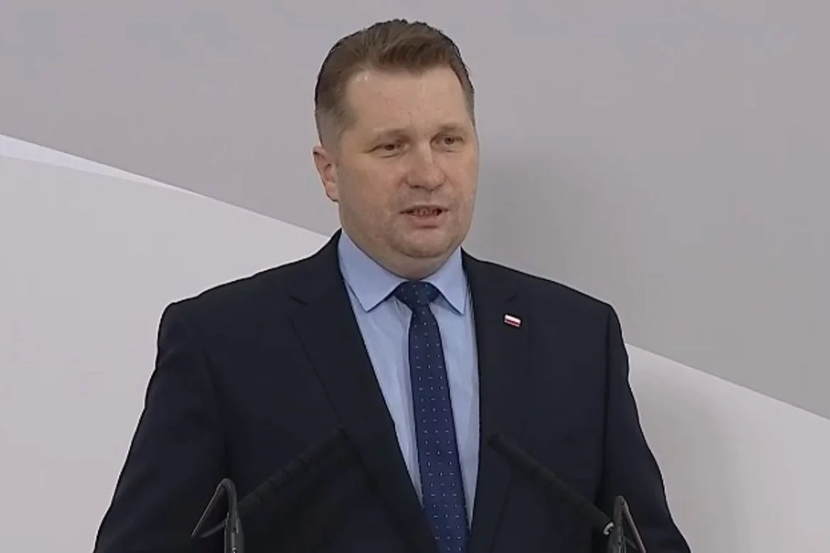 Minister Czarnek dalej nie podał konkretów