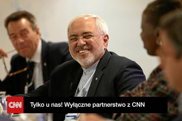 Szef irańskiej dyplomacji Javad Zarif podczas panelu WEF