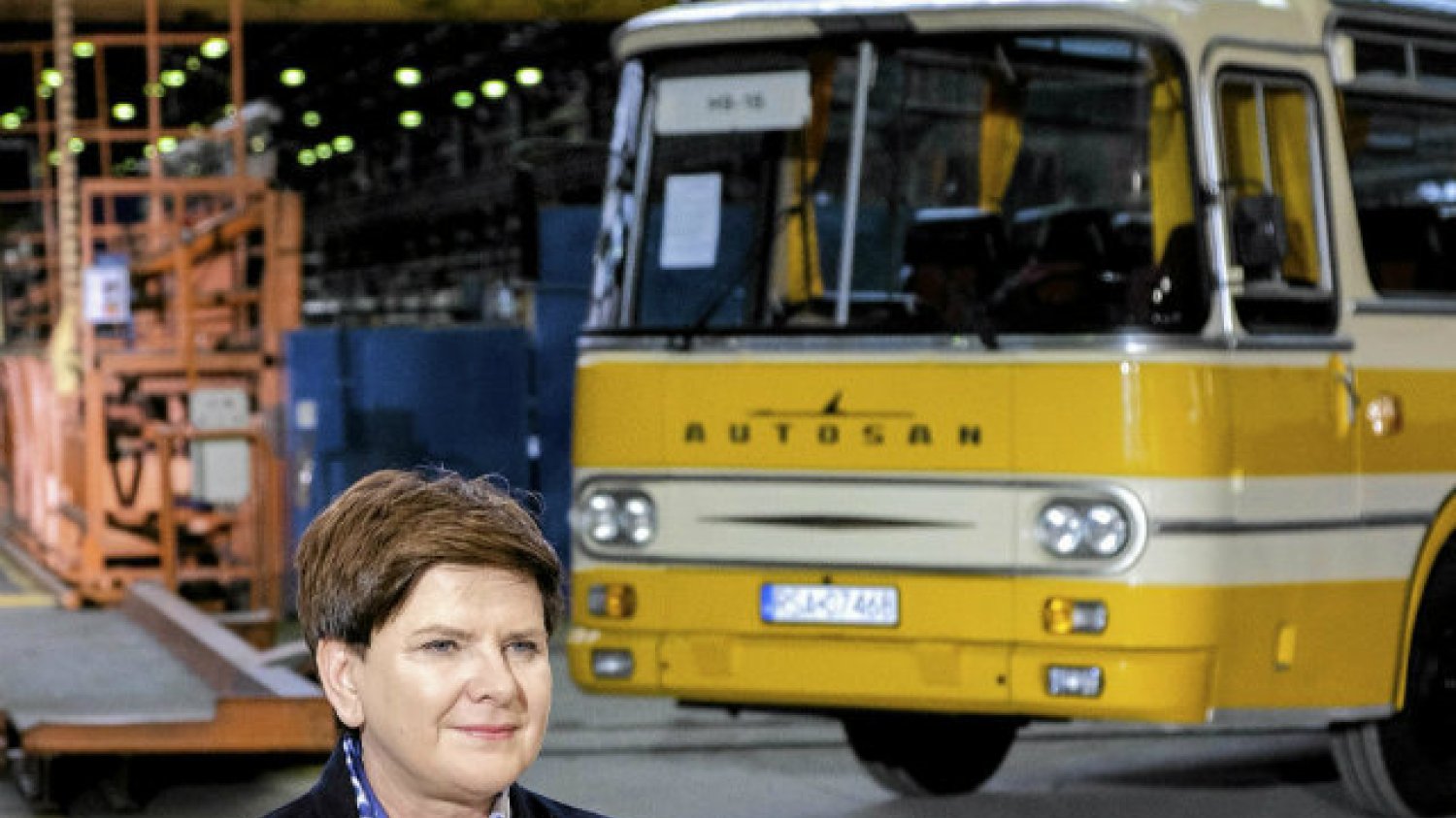 Beata Szydło podczas wizyty w fabryce Autosana.