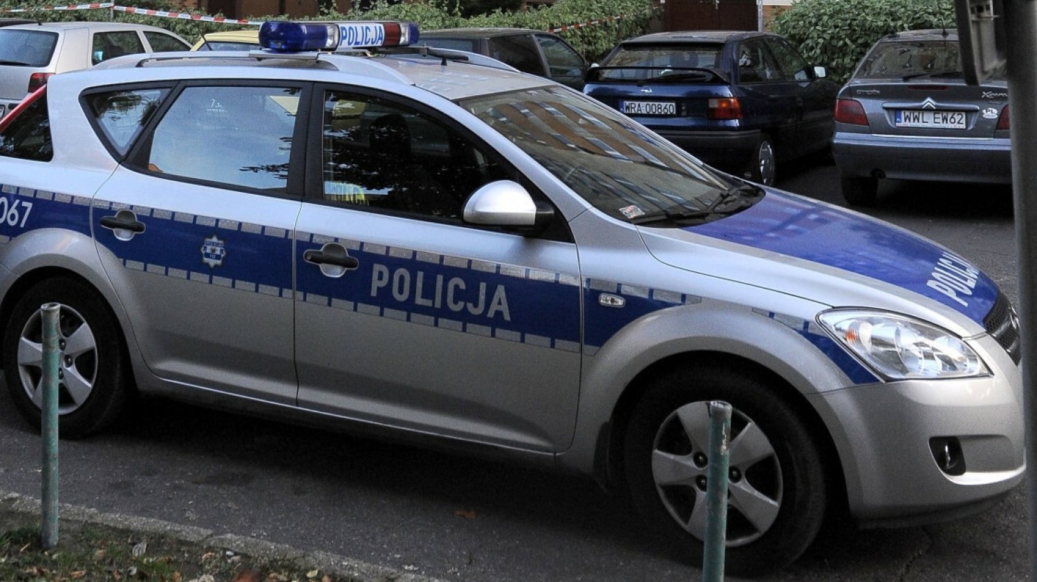 Warszawa. Ciało kobiety przez rok leżało w mieszkaniu.