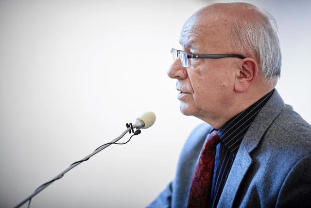 Profesor Chazan jest obrońcą życia poczętego.