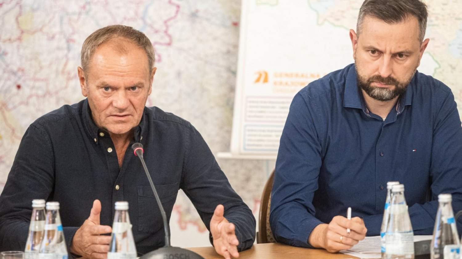 Posiedzenie powodziowego sztabu kryzysowego we Wrocławiu. Rząd zadeklarował nową formę pomocy dla powodzian.