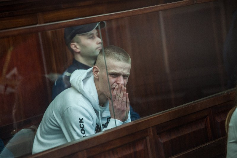 Tomasz Komenda według "SE" nie radzi sobie na wolności.