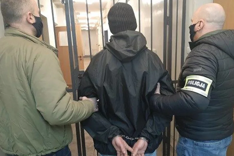 Mężczyzna zaatakował ochroniarza w sklepie w Łodzi