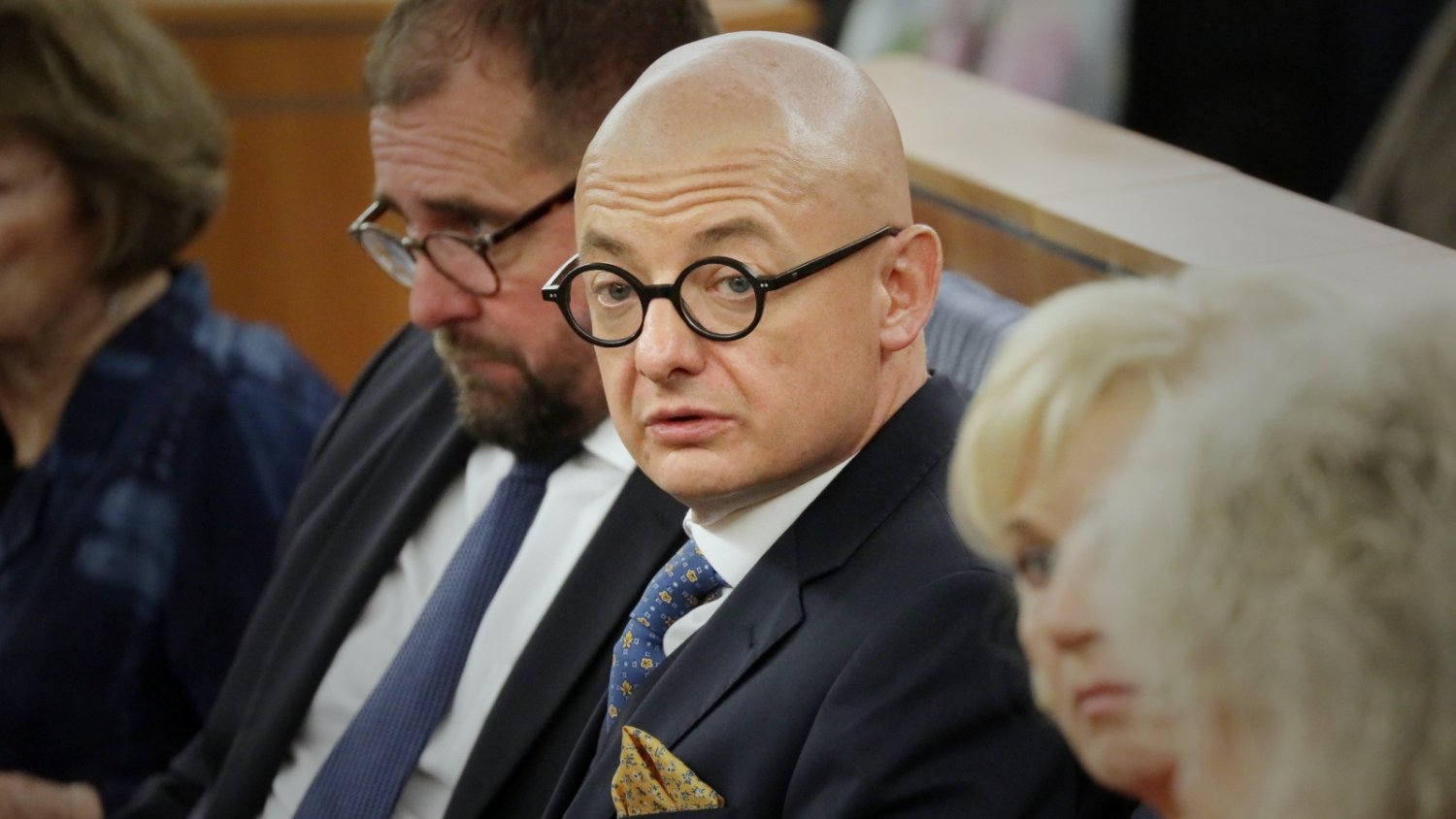 Wicemarszałek Senatu Michał Kamiński w wywiedzie dla naTemat.pl zdradza, czy ustawa ws. ratyfikacji Funduszu Odbudowy doczeka się senackich poprawek i jak izba wyższa parlamentu zamierza rozstrzygnąć sprawę wyboru nowego RPO.