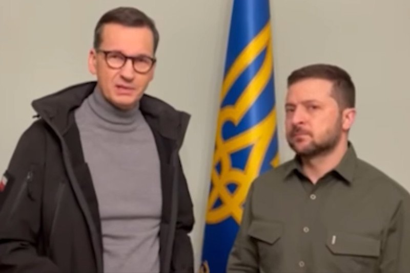 Morawiecki na wspólnym nagraniu z Zełenskim. "Zawsze będziemy was wspierać"