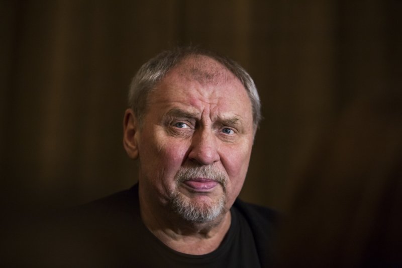 Aktor ma za sobą dwa nieudane małżeństwa.